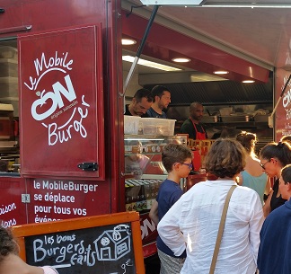 Camion restaurant privatisation